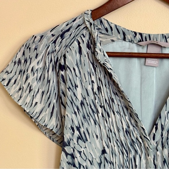 H&M| Pretty Sage Green Patterned Cap Sleeve Tie-Belt Dress Sz M - Picture 2 of 8